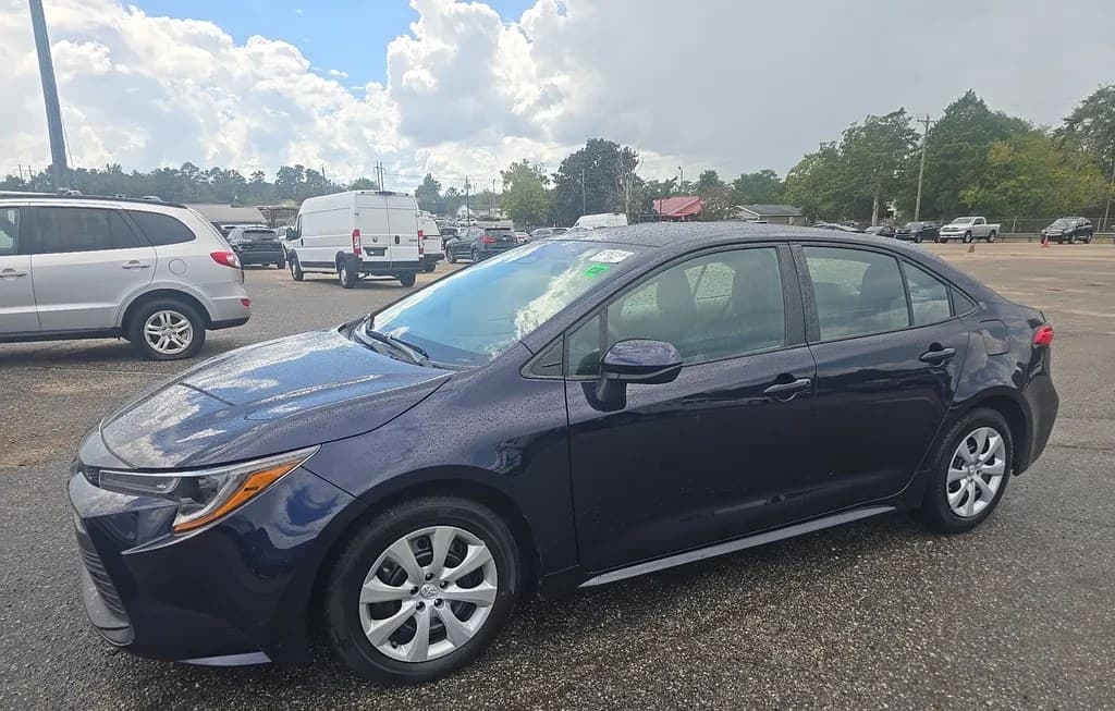 2024 TOYOTA COROLLA LE SEDAN