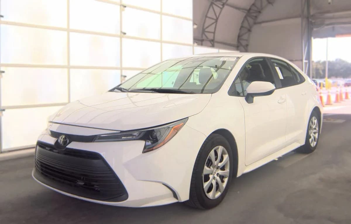 2025 TOYOTA COROLLA LE 2