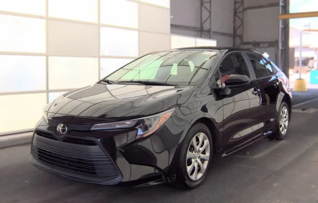 2025 TOYOTA COROLLA LE SEDAN 1