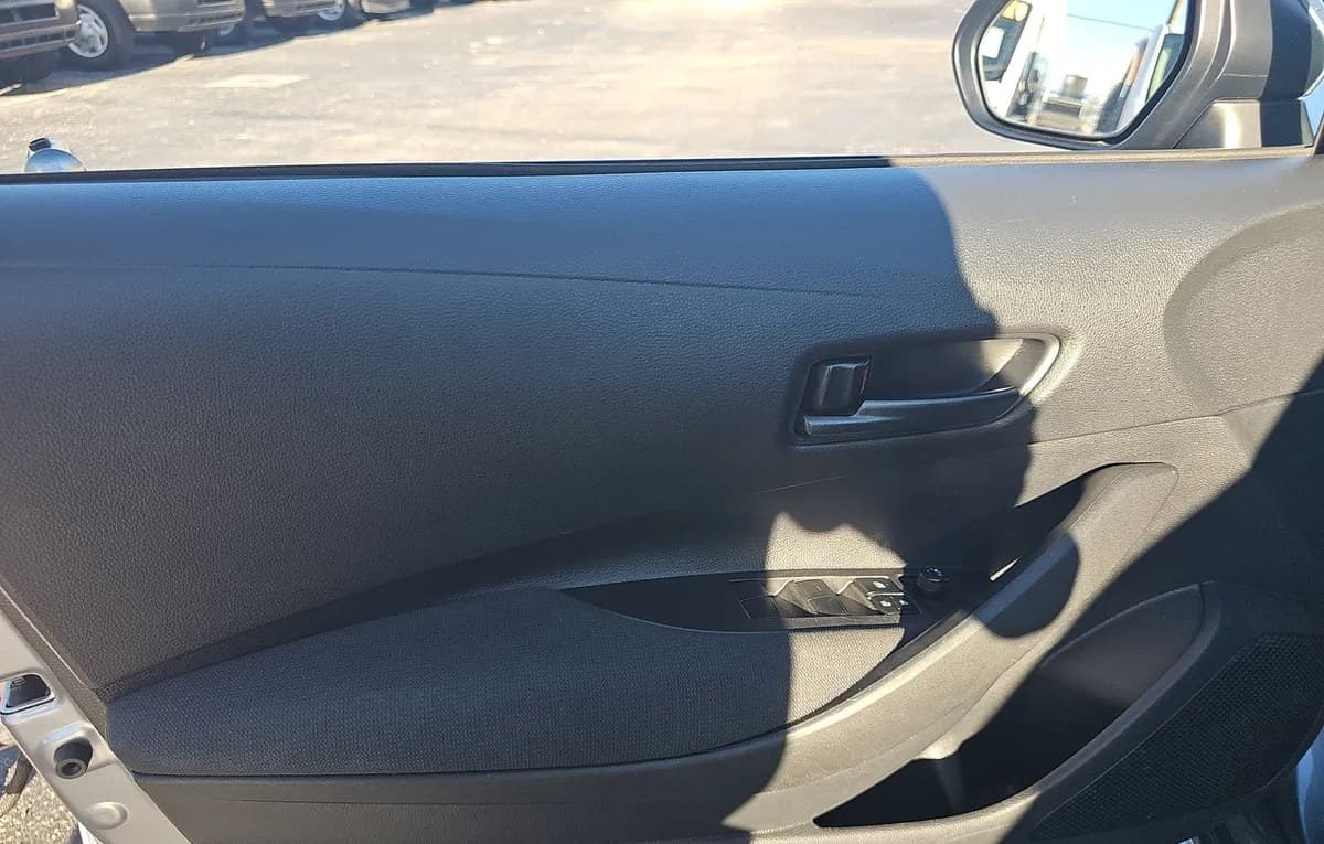 2025 TOYOTA COROLLA LE 6