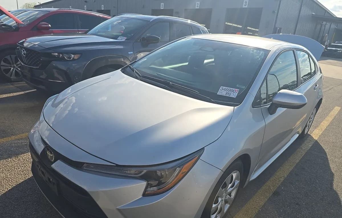 2025 TOYOTA COROLLA LE 2