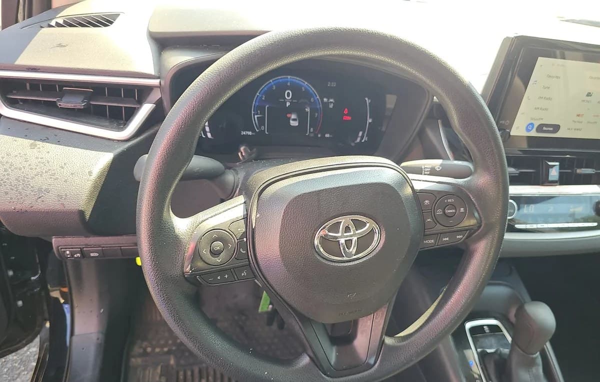 2026 TOYOTA COROLLA LE 7