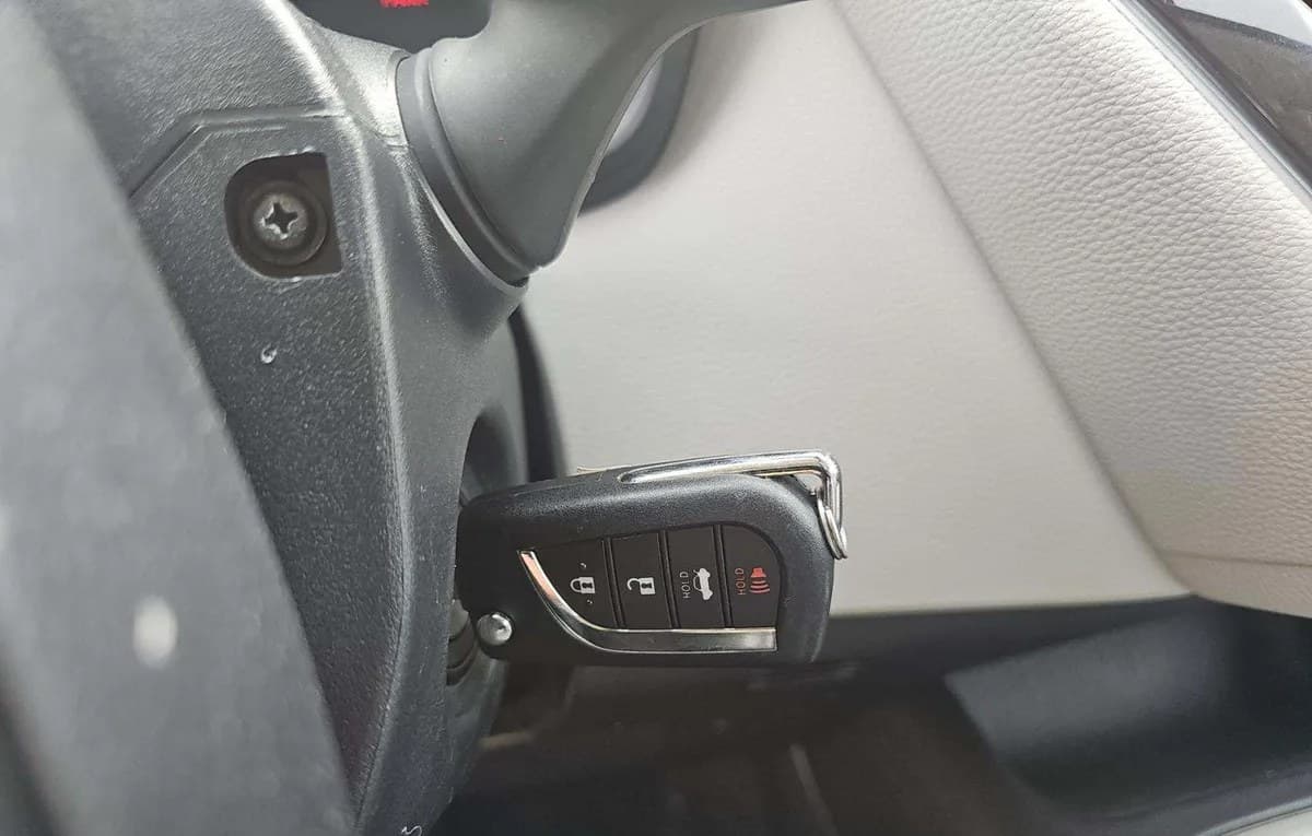 2026 TOYOTA COROLLA LE 5