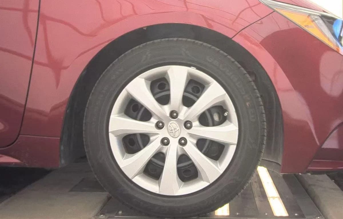 2023 TOYOTA COROLLA LE SEDAN 7