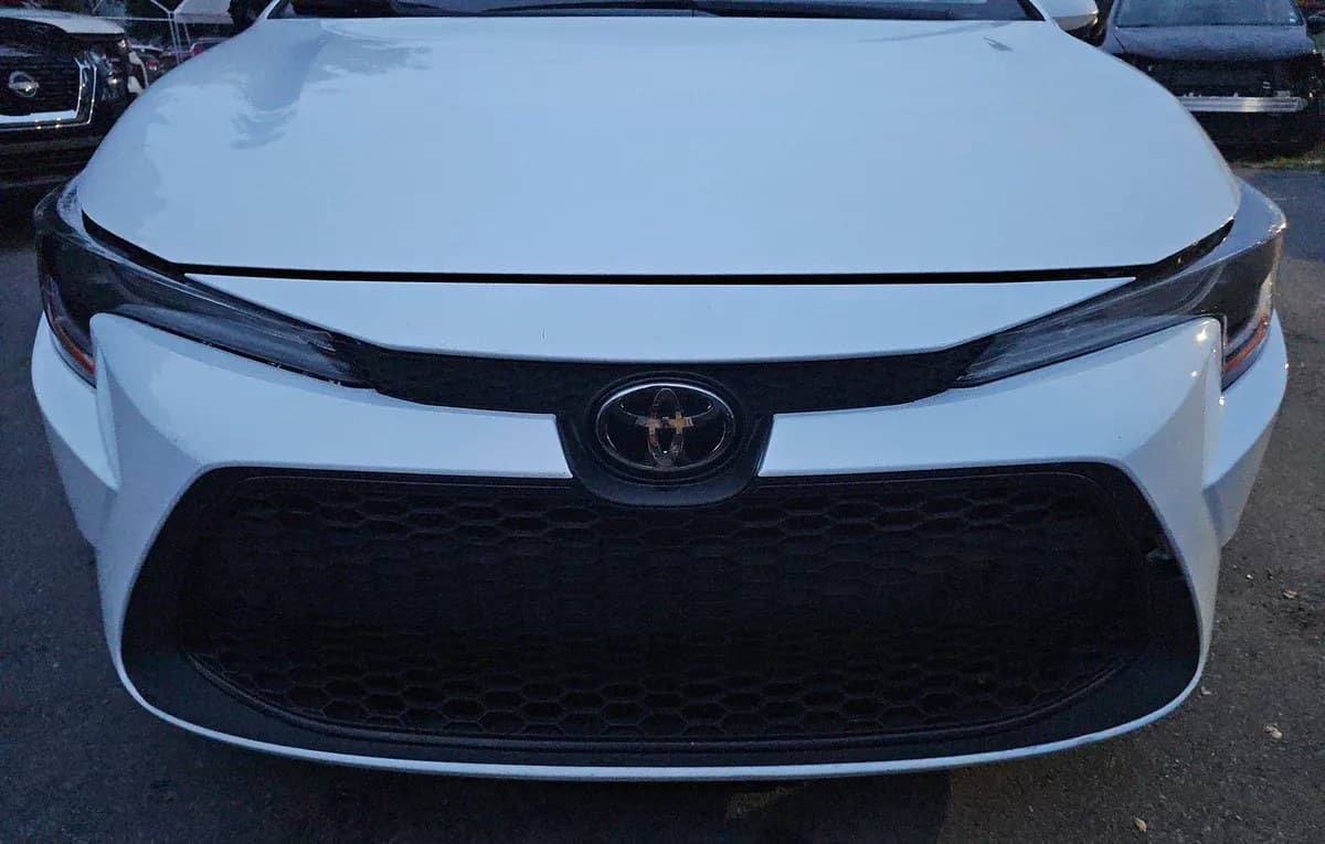 2024 TOYOTA COROLLA LE 3