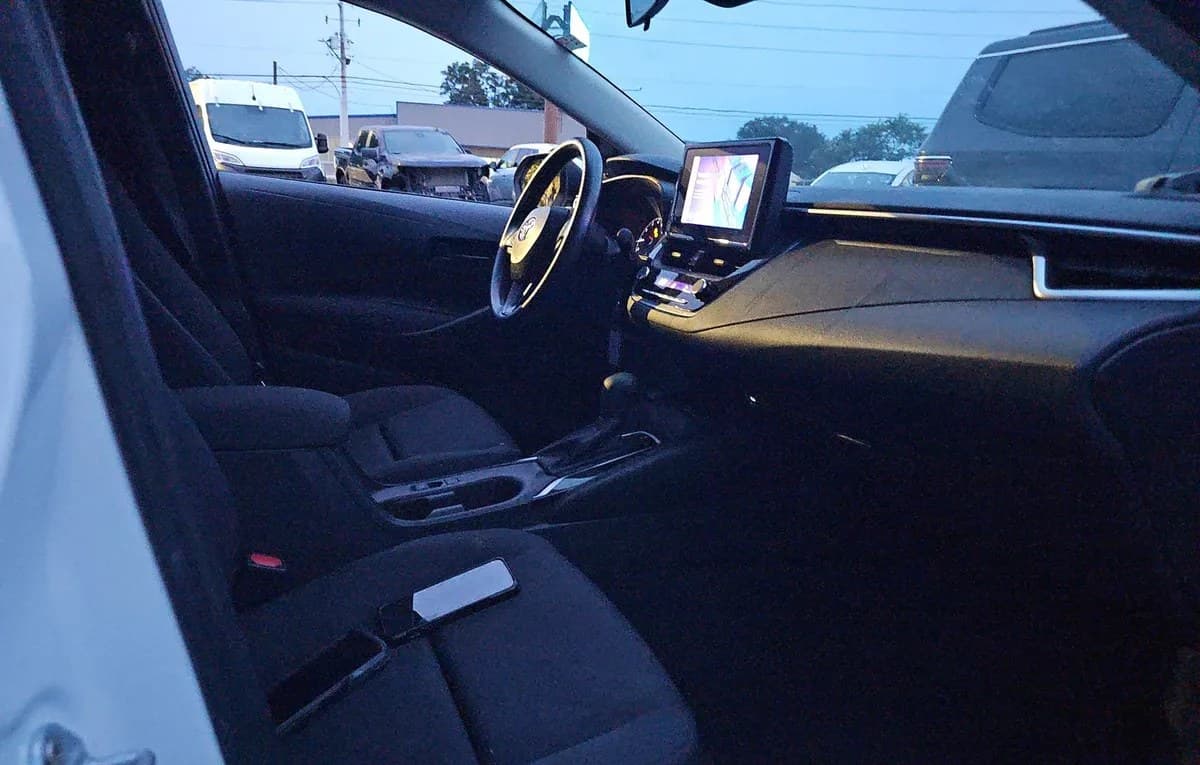 2024 TOYOTA COROLLA LE 5