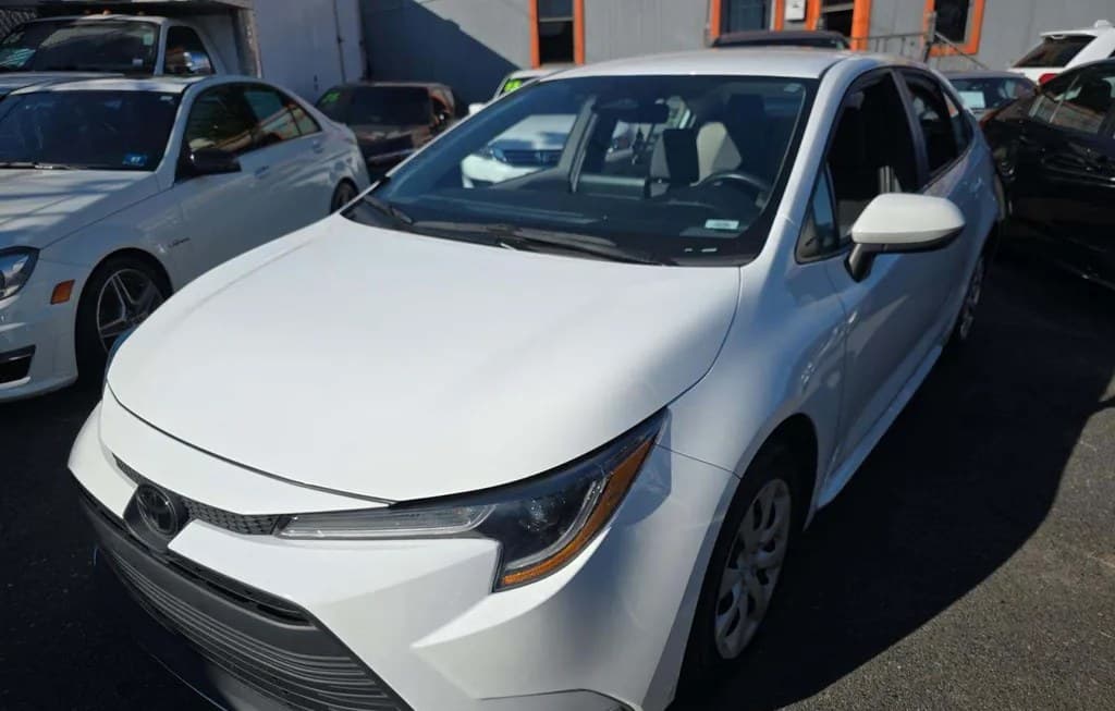 2024 TOYOTA COROLLA LE SEDAN