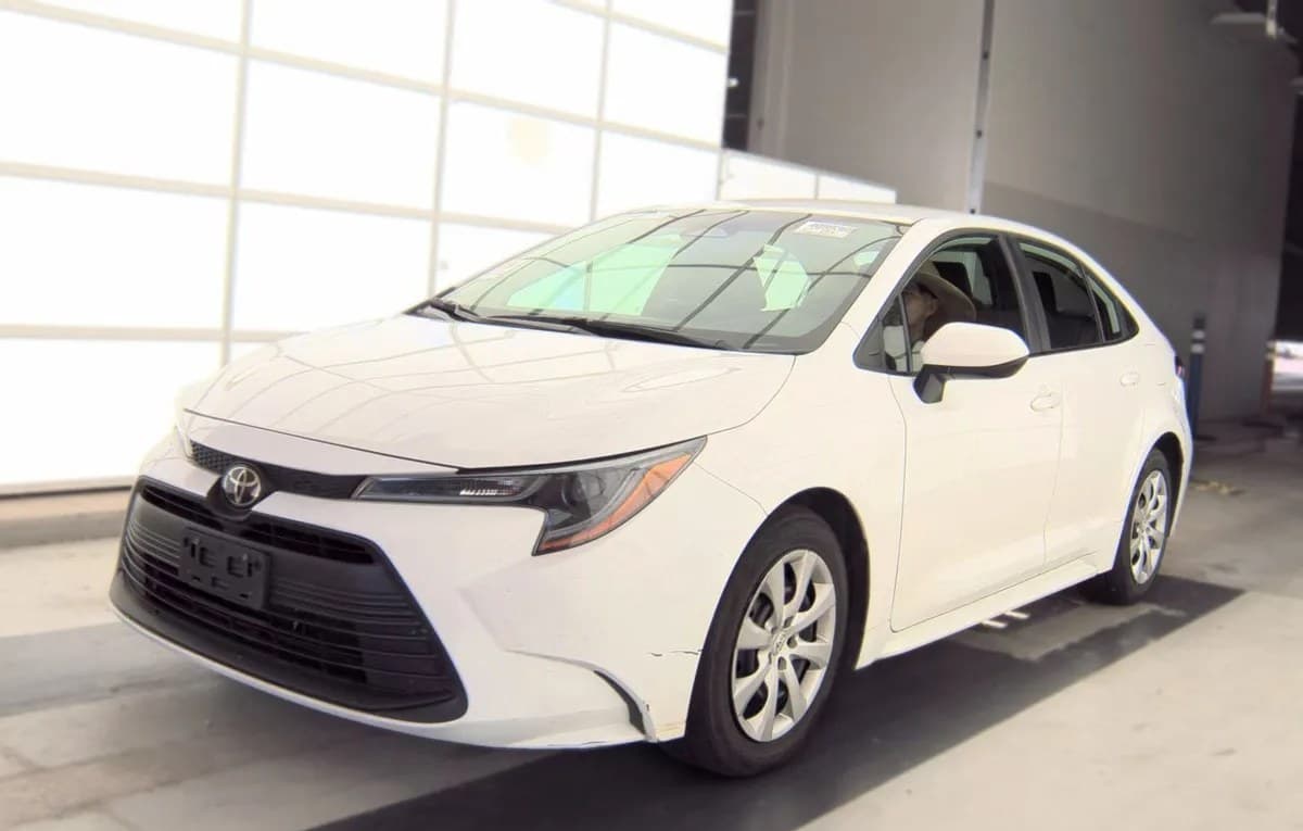 2025 TOYOTA COROLLA LE 2