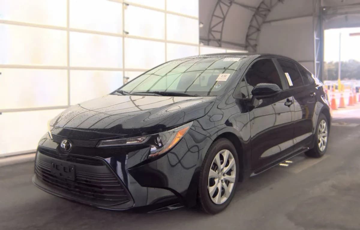 2026 TOYOTA COROLLA LE 2