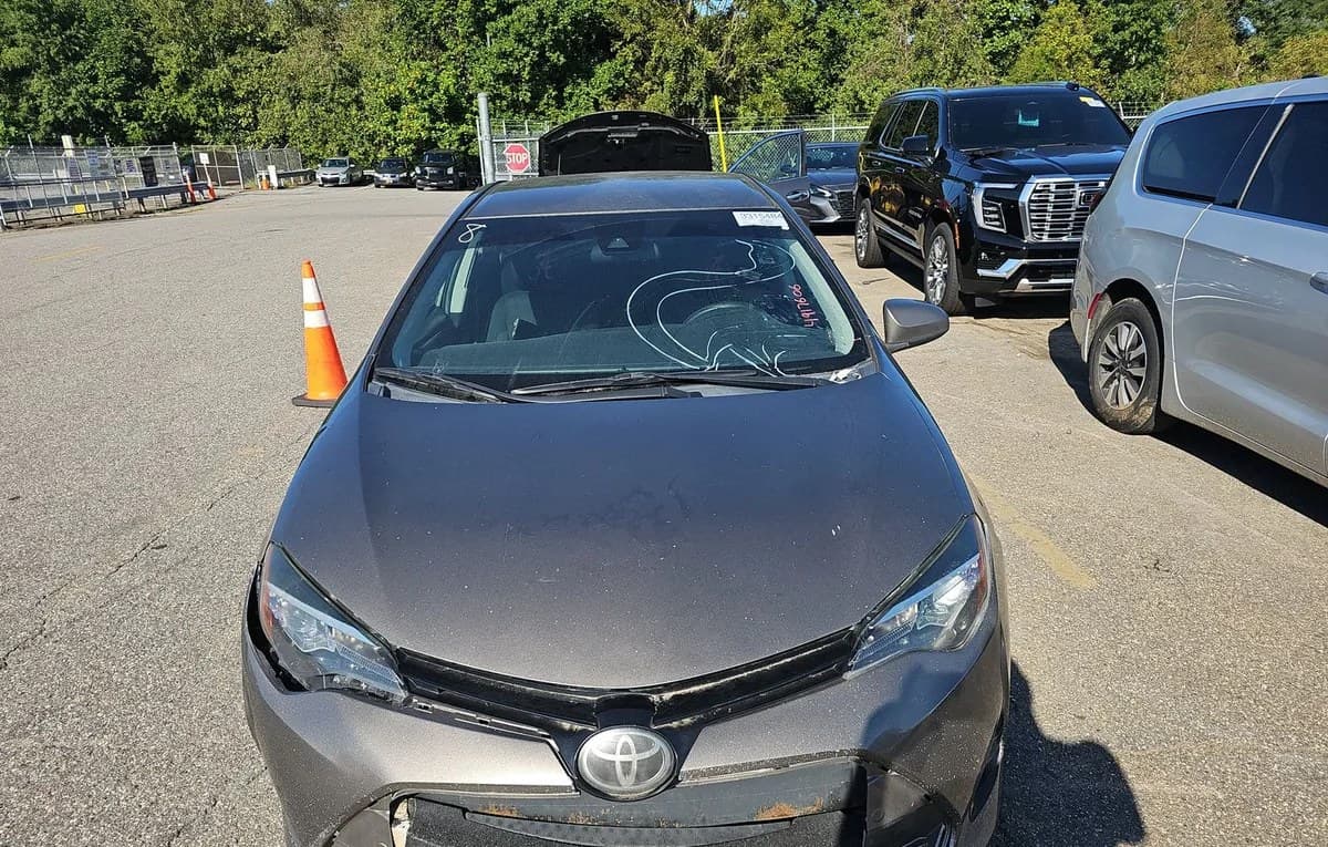 2018 TOYOTA COROLLA LE Eco 2