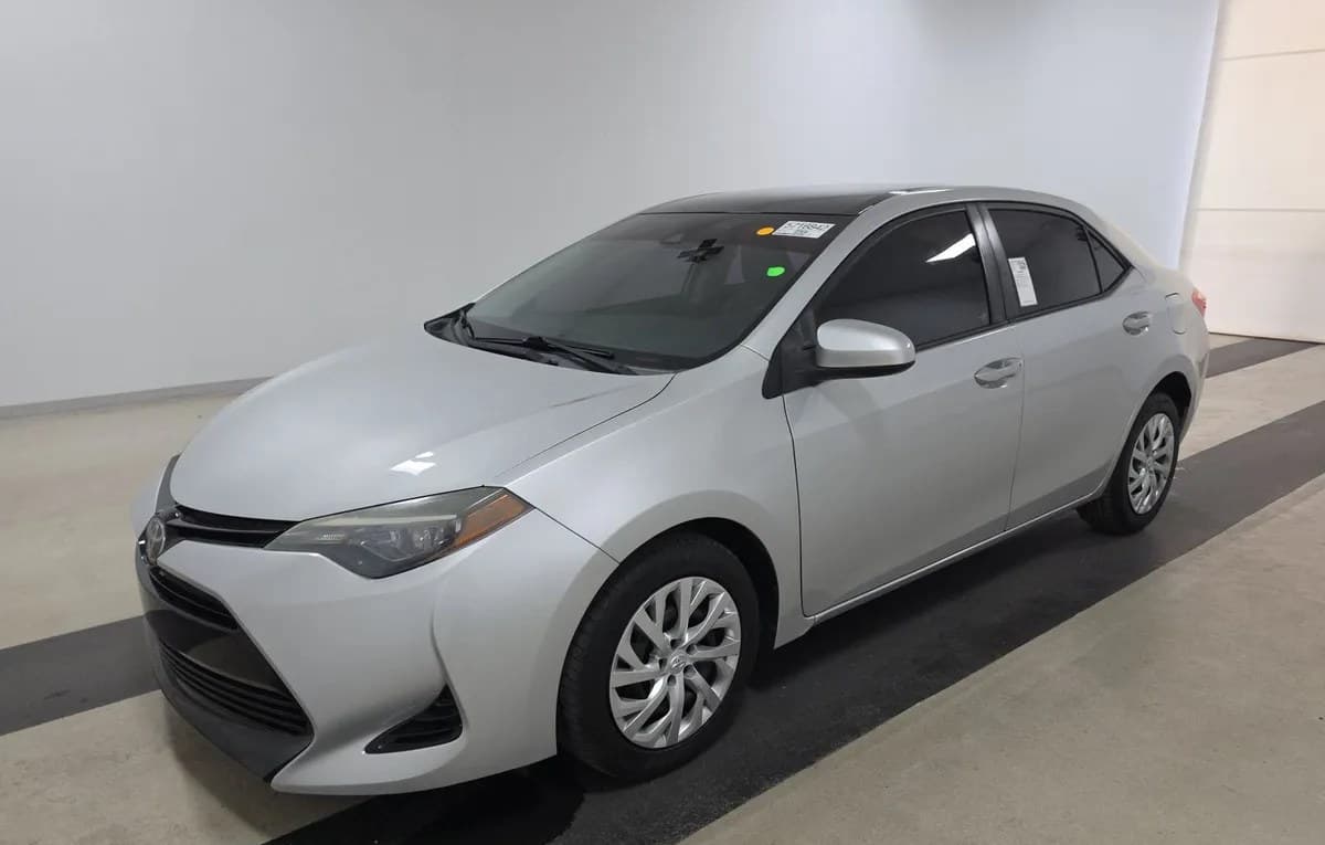 2017 TOYOTA COROLLA LE 2