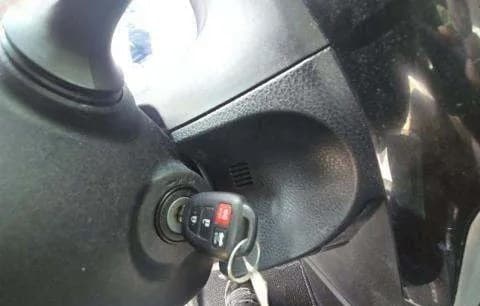 2018 TOYOTA COROLLA LE 6