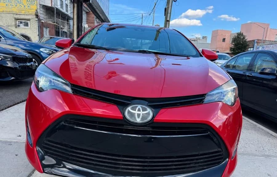 2019 TOYOTA COROLLA LE 4