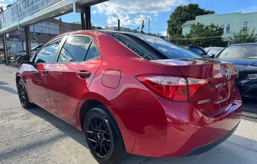 2019 TOYOTA COROLLA LE 5