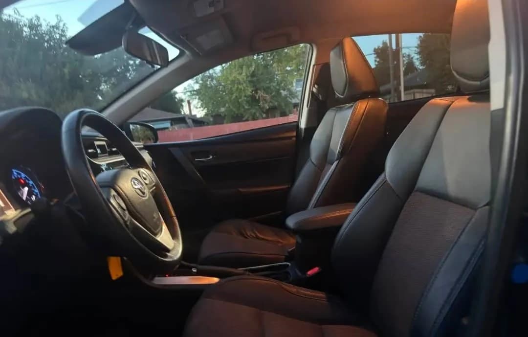 2018 TOYOTA COROLLA SE 6