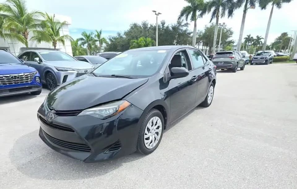 2018 TOYOTA COROLLA LE SEDAN