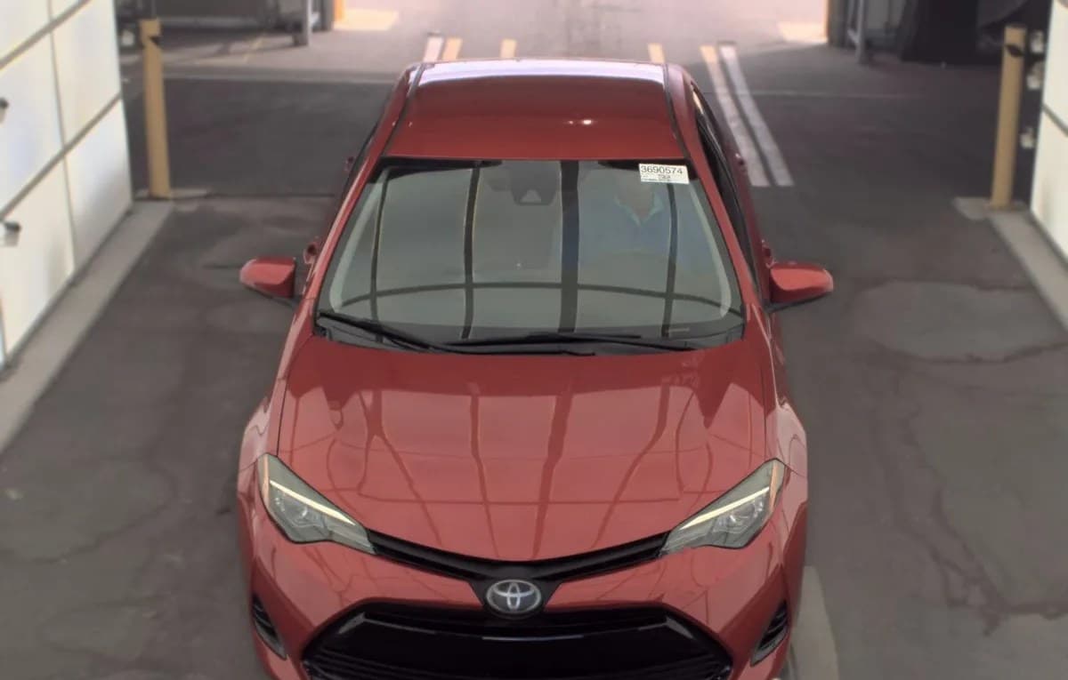 2019 TOYOTA COROLLA LE 3