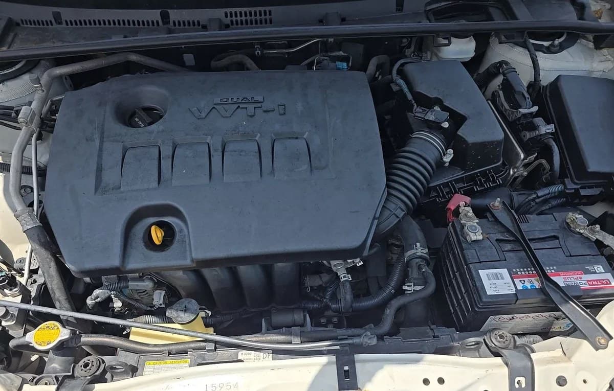 2017 TOYOTA COROLLA SE 7