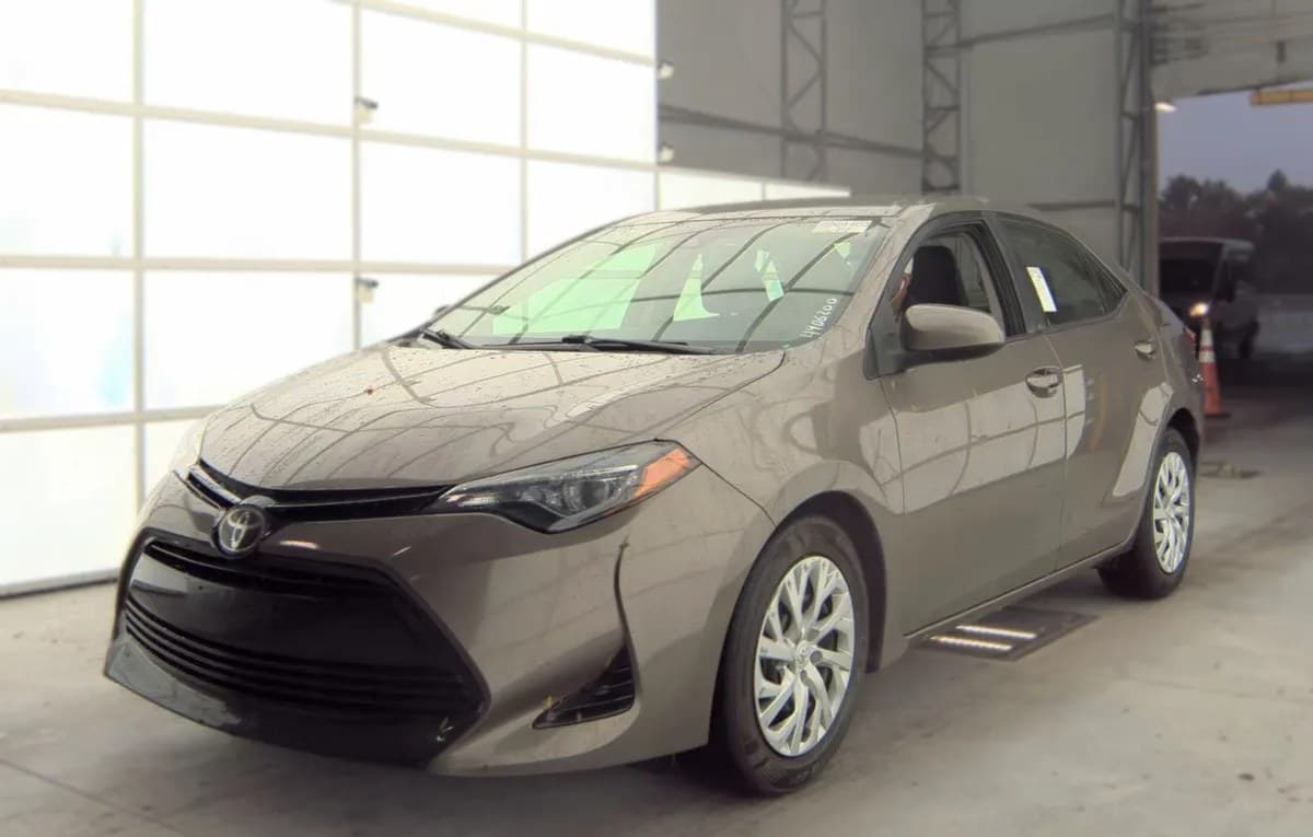 2018 TOYOTA COROLLA LE 2