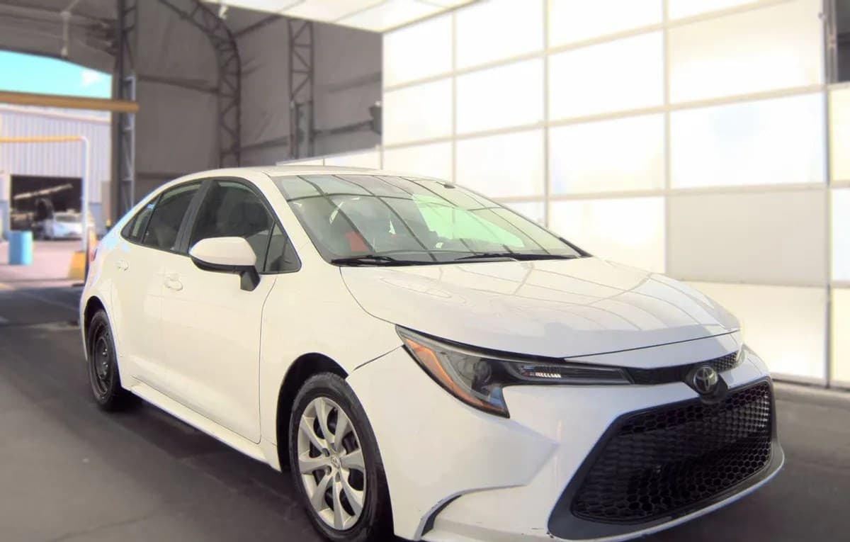 2021 TOYOTA COROLLA LE 4