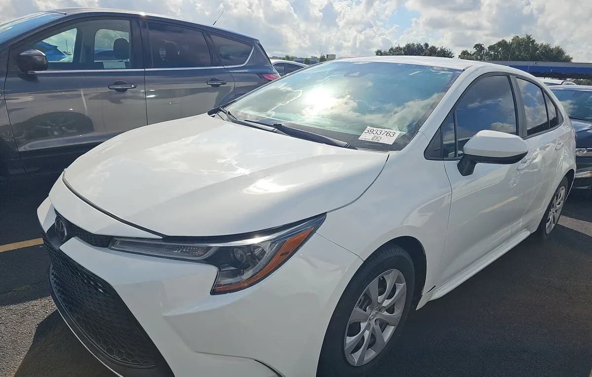2021 TOYOTA COROLLA LE 2