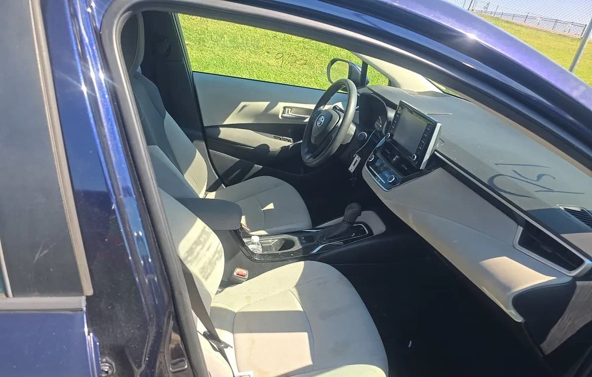2021 TOYOTA COROLLA LE 5