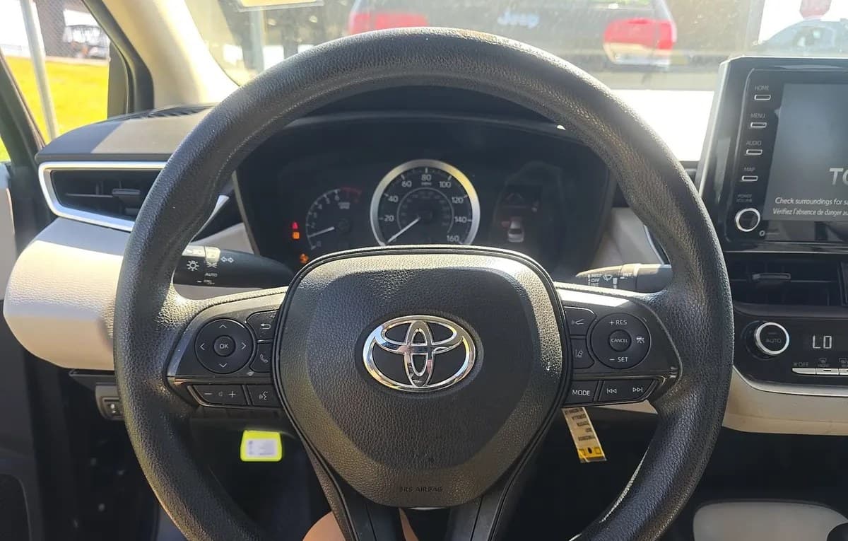 2021 TOYOTA COROLLA LE 7