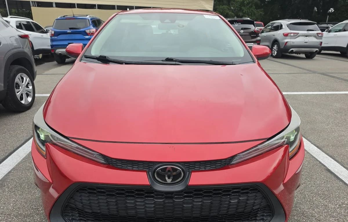 2021 TOYOTA COROLLA LE 3