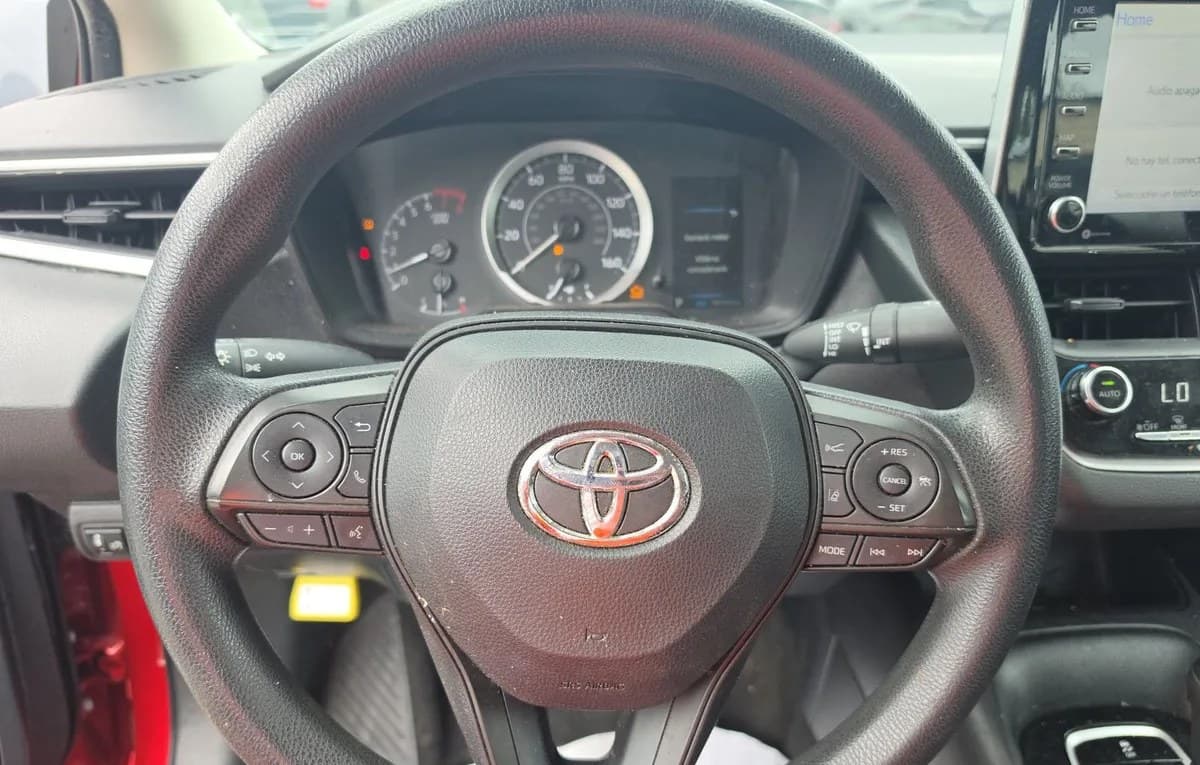 2021 TOYOTA COROLLA LE 7