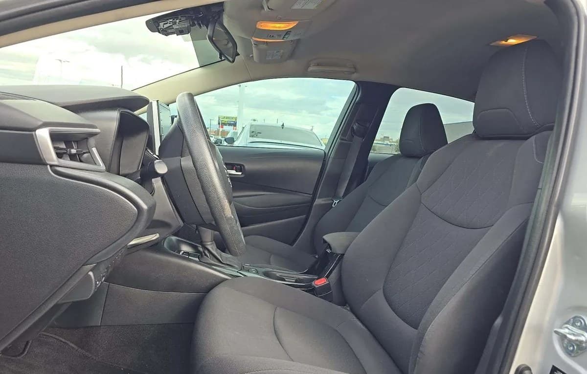 2021 TOYOTA COROLLA LE SEDAN 4