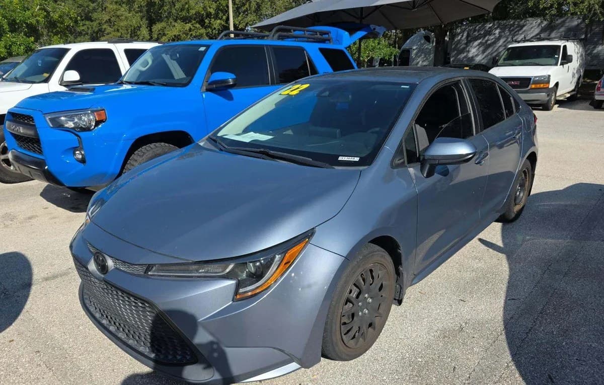 2022 TOYOTA COROLLA LE 2