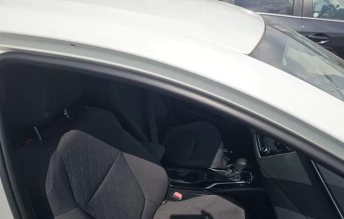 2021 TOYOTA COROLLA LE 5