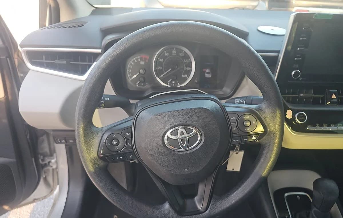 2021 TOYOTA COROLLA LE 7