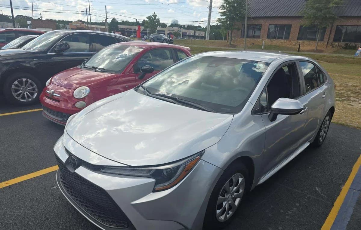 2022 TOYOTA COROLLA LE 2