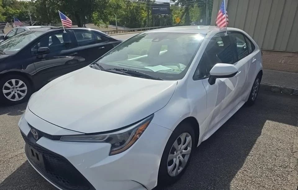 2021 TOYOTA COROLLA LE 2