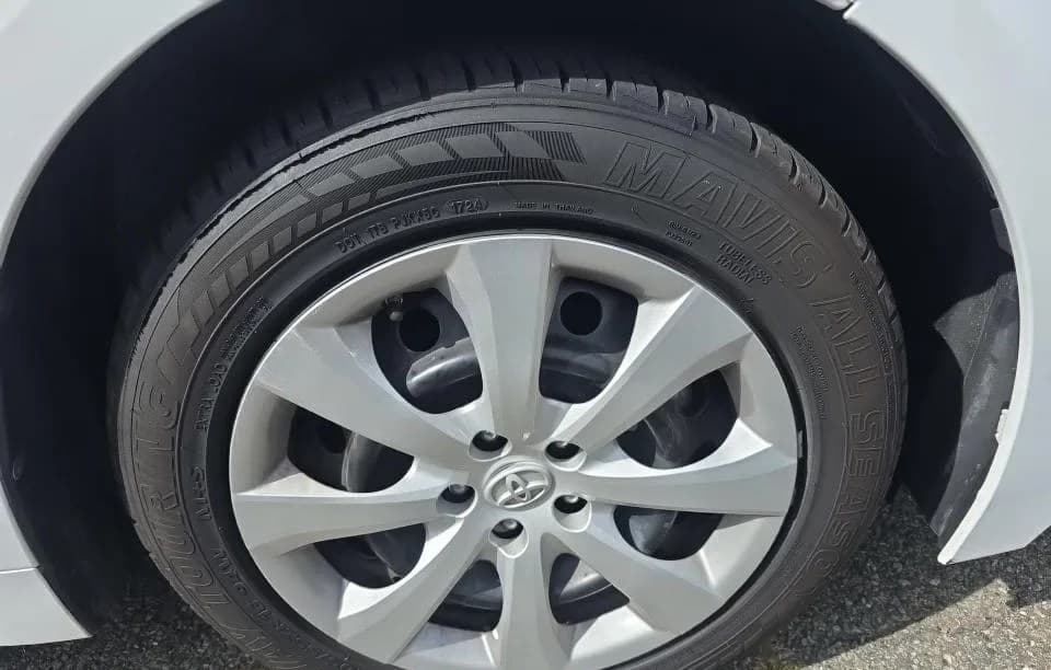 2021 TOYOTA COROLLA LE 6