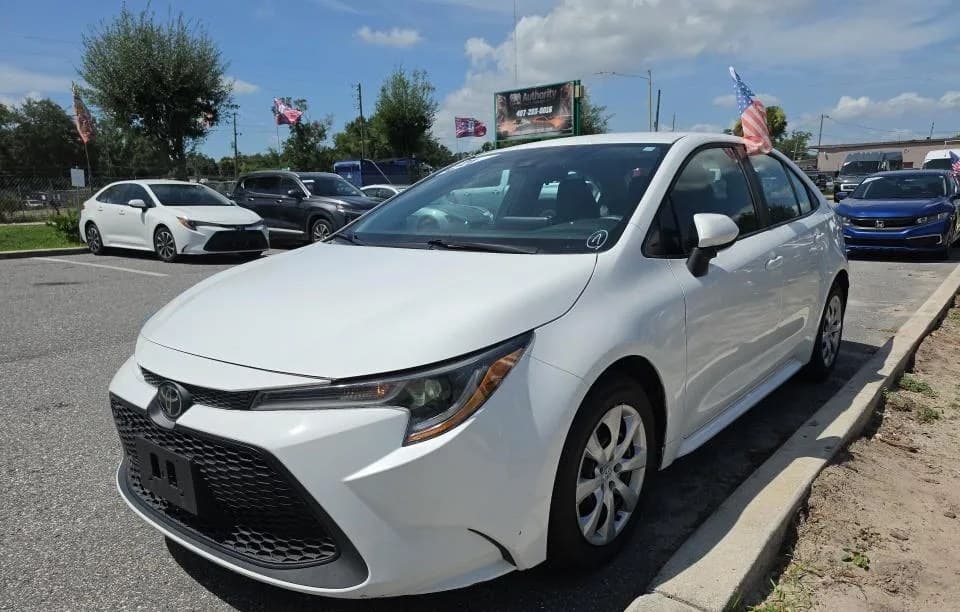 2021 TOYOTA COROLLA LE 2