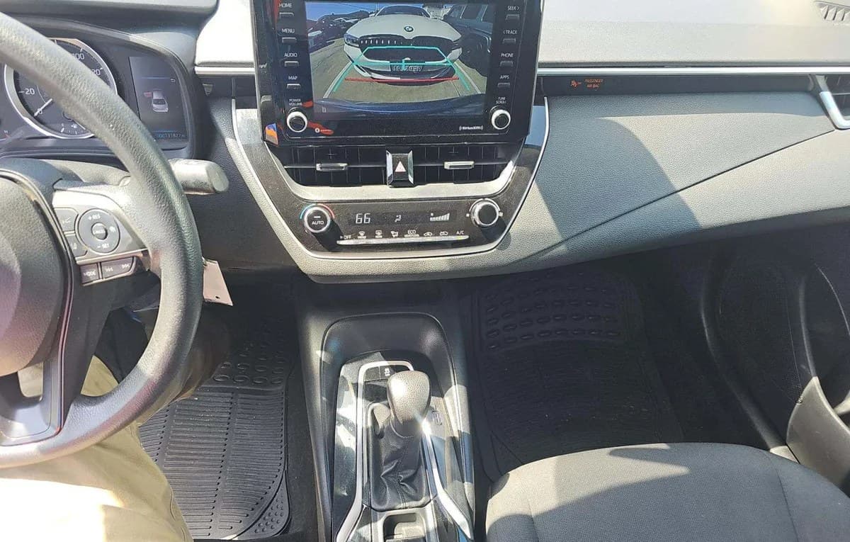 2022 TOYOTA COROLLA LE 7