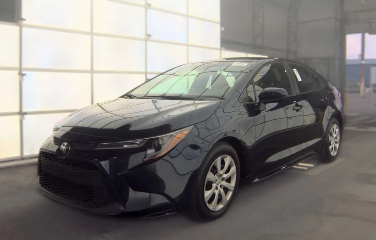 2022 TOYOTA COROLLA LE 2