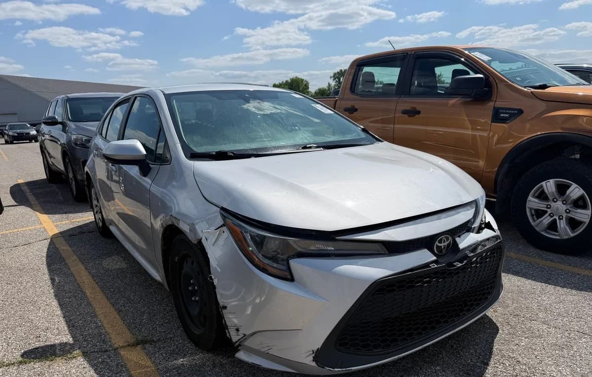 2021 TOYOTA COROLLA LE 2