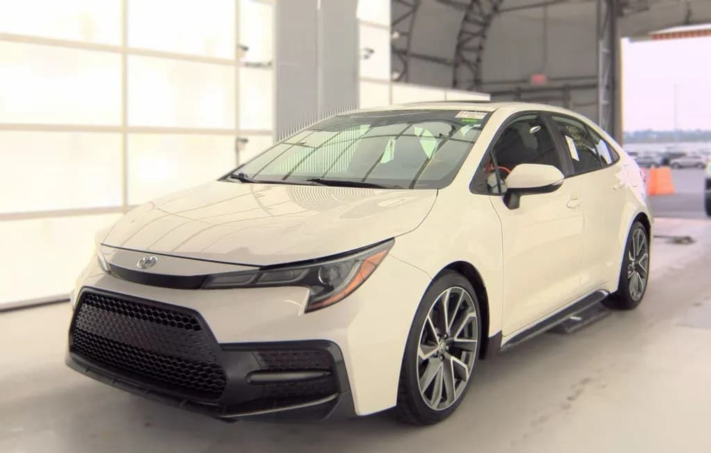 2021 TOYOTA COROLLA SE SEDAN