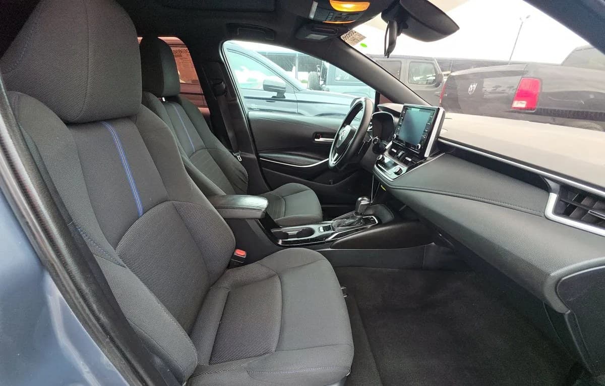 2020 TOYOTA COROLLA SE SEDAN 5