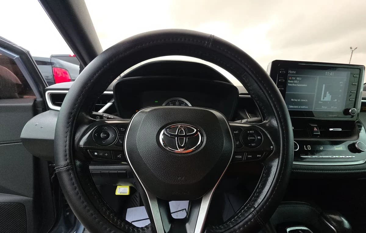 2020 TOYOTA COROLLA SE SEDAN 7