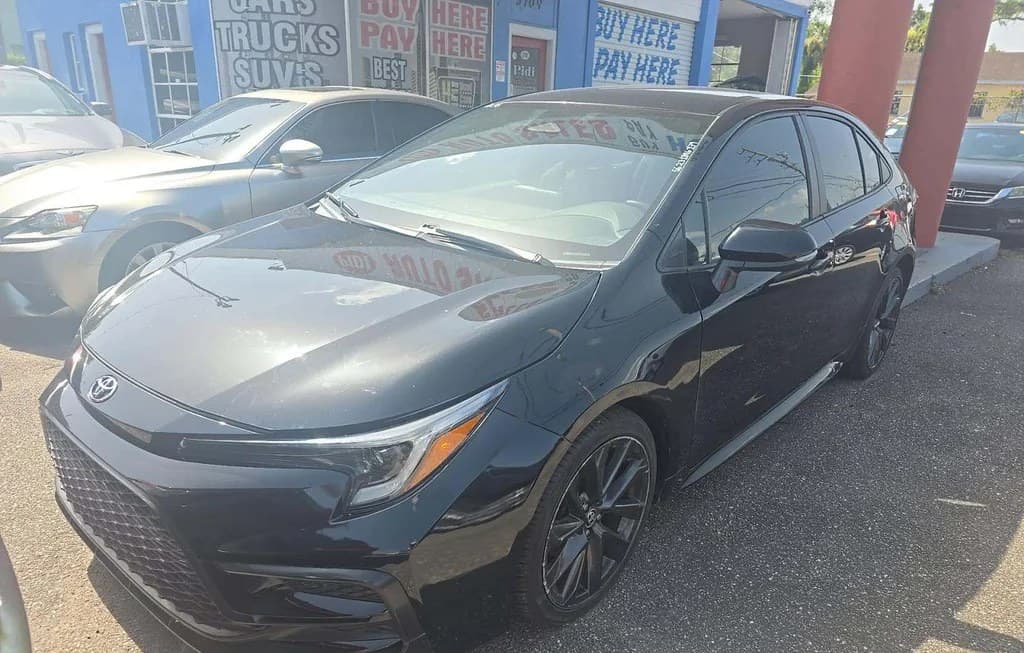 2023 TOYOTA COROLLA SE SEDAN