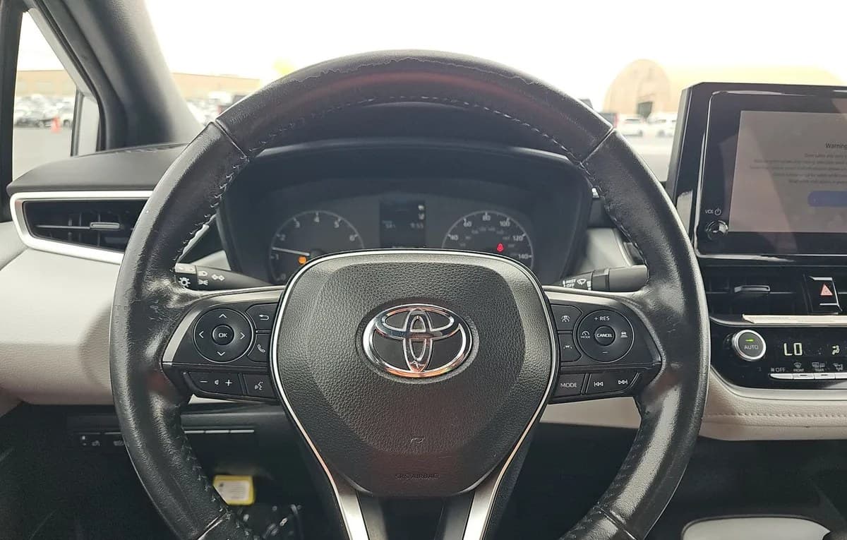2023 TOYOTA COROLLA SE 7