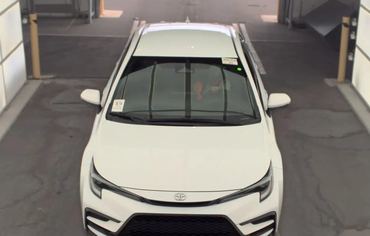 2024 TOYOTA COROLLA SE 3