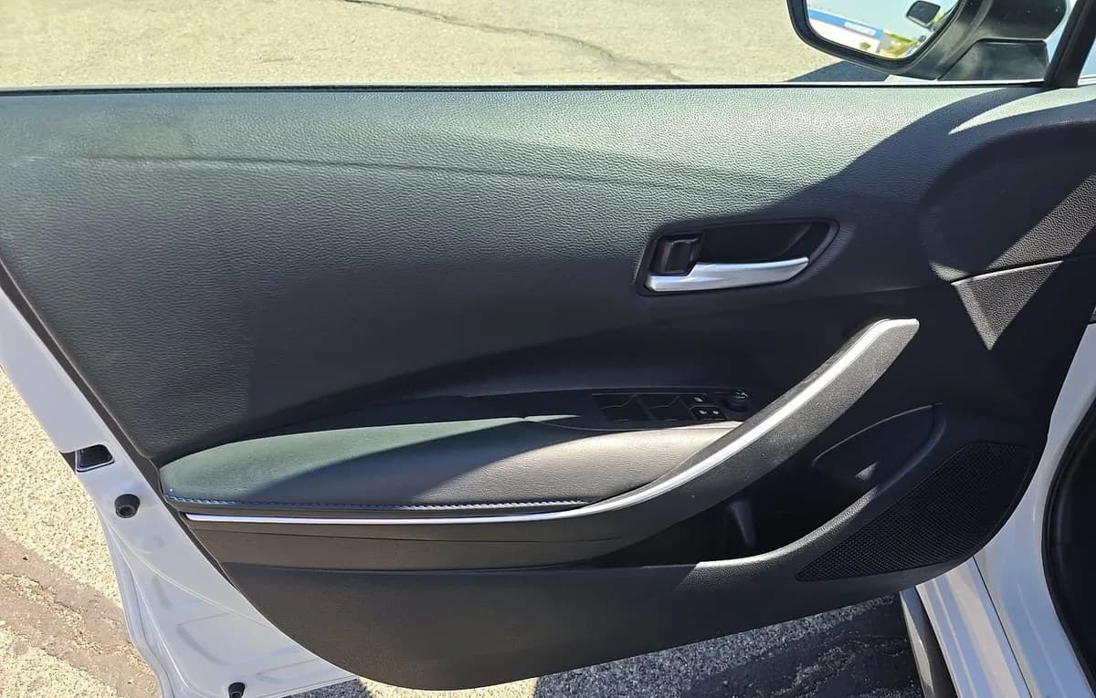 2021 TOYOTA COROLLA SE 6