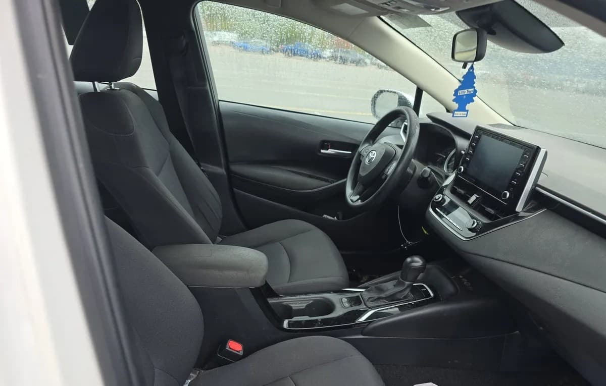 2020 TOYOTA COROLLA LE 5