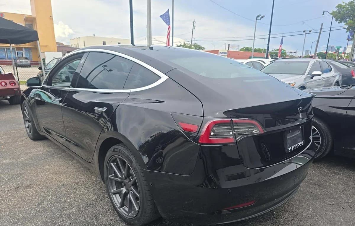 2019 TESLA MODEL 3 LONG Range 3