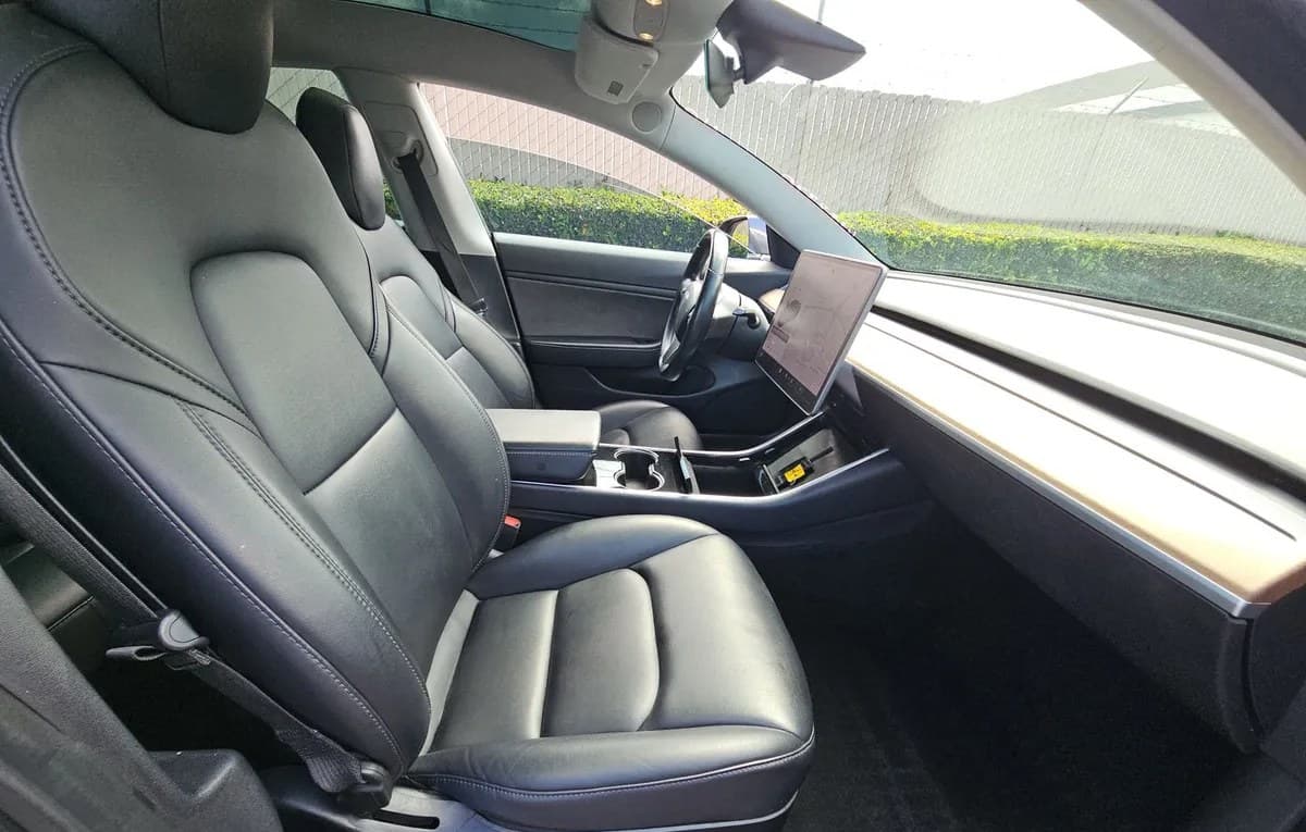 2018 TESLA MODEL 3 MID Range 5
